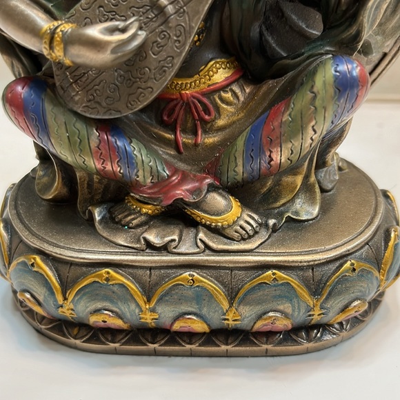 2011 Summit Hindu Goddess Statue Resin Figurine Sarawati- beautiful - Picture 5 of 10